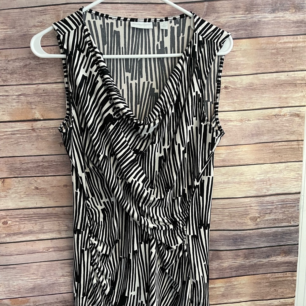 New York & Company stretch blouse